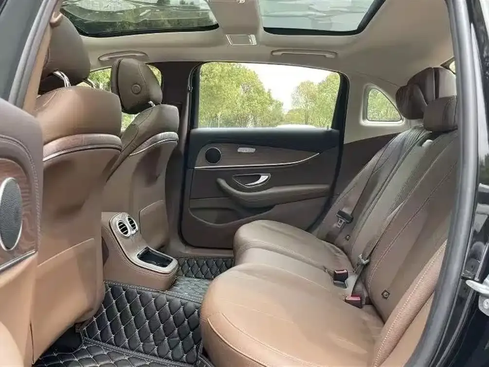 Mercedes-Benz E-Class 2022 из CN, фото 4
