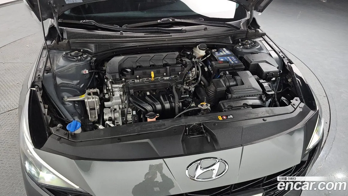 Hyundai AVANTE — фото 9