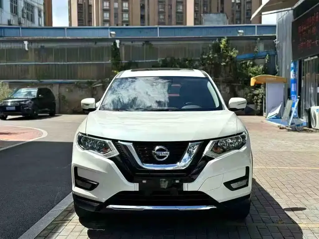 Nissan X-Trail — фото 4