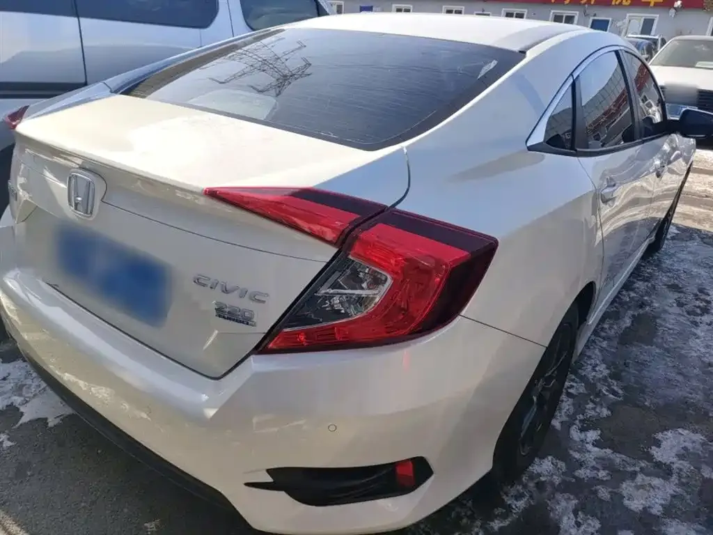 Honda Civic 2022 из CN, фото 4