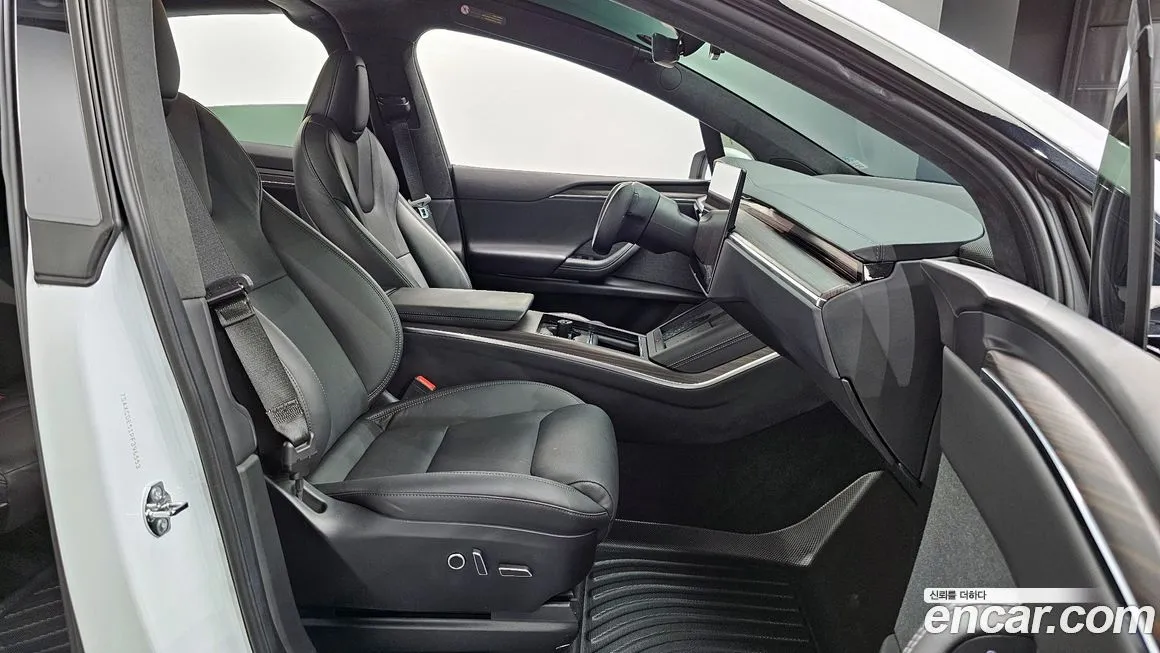 Tesla Model X 2023 из KR, фото 5