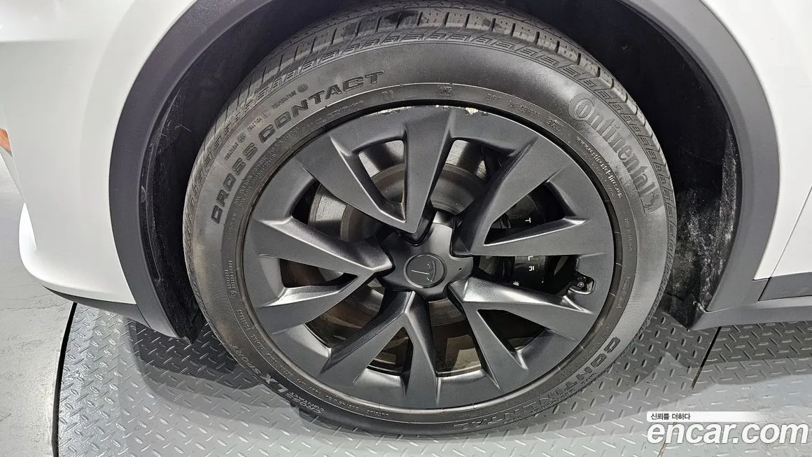 Tesla Model X 2023 из KR, фото 6