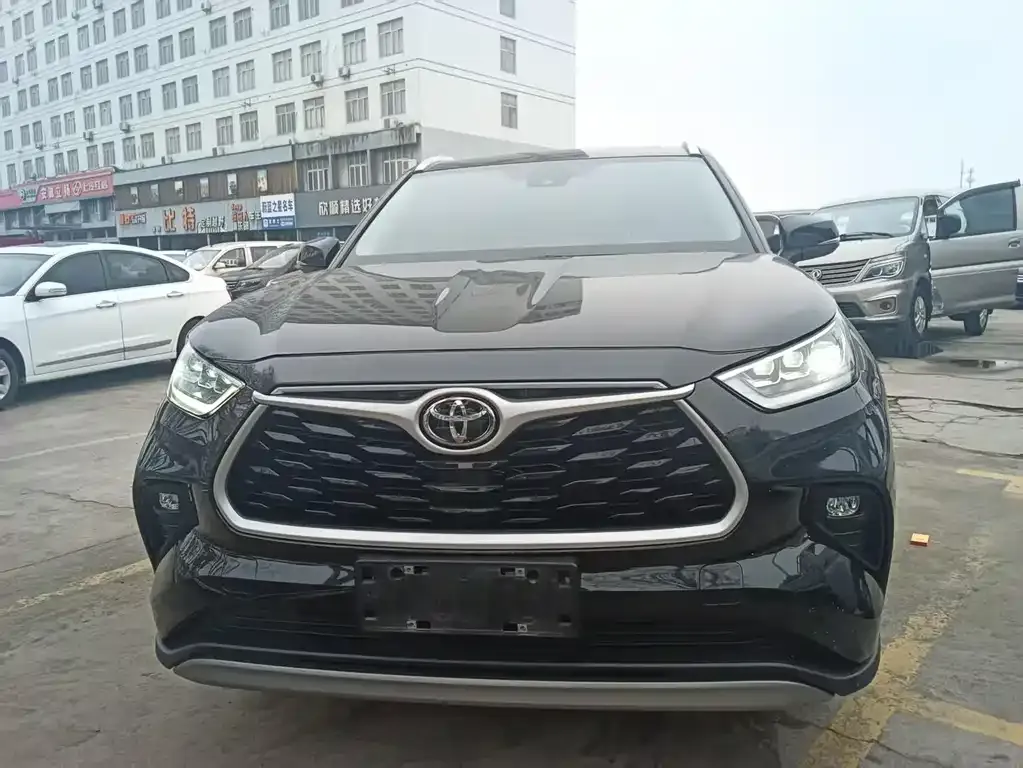 Toyota Highlander 2023 из CN, фото 3