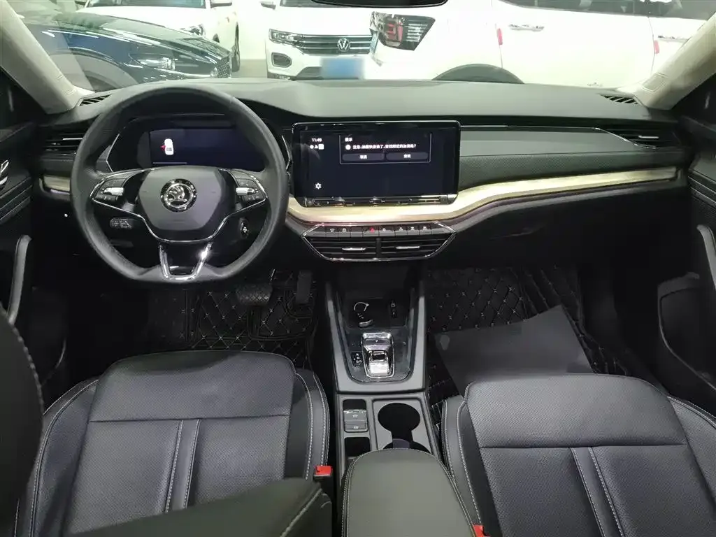 Skoda Octavia 2022 из CN, фото 3