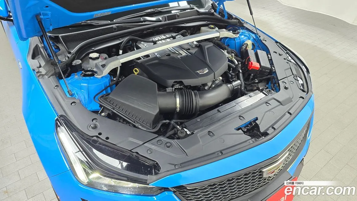Cadillac CT5-V 2023 из KR, фото 10