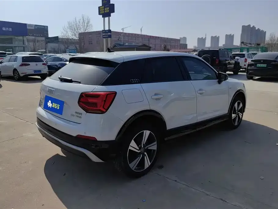 Audi Q2L 2021 из CN, фото 5