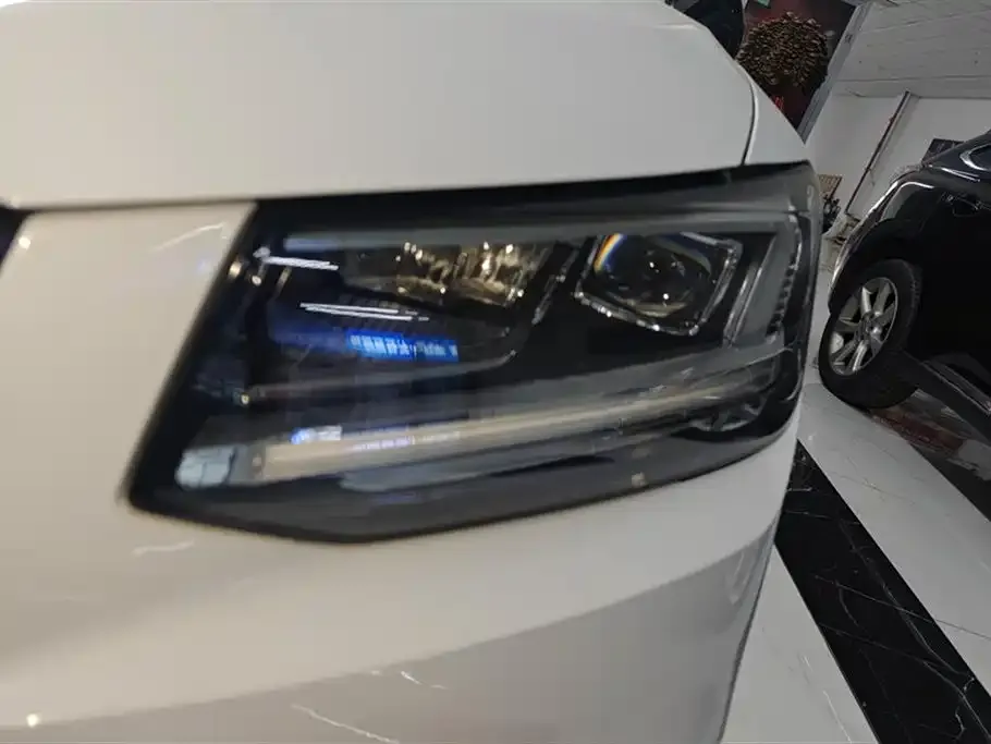 Audi Q2L 2021 из CN, фото 2