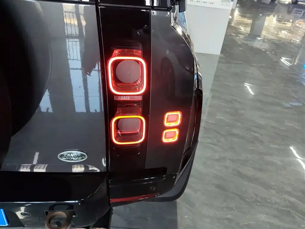 Land Rover Defender 2022 из CN, фото 7