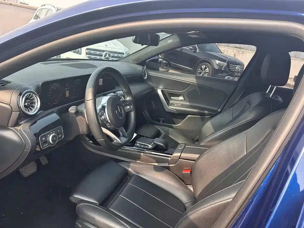 Mercedes-Benz A-Class 2022 из CN, фото 10