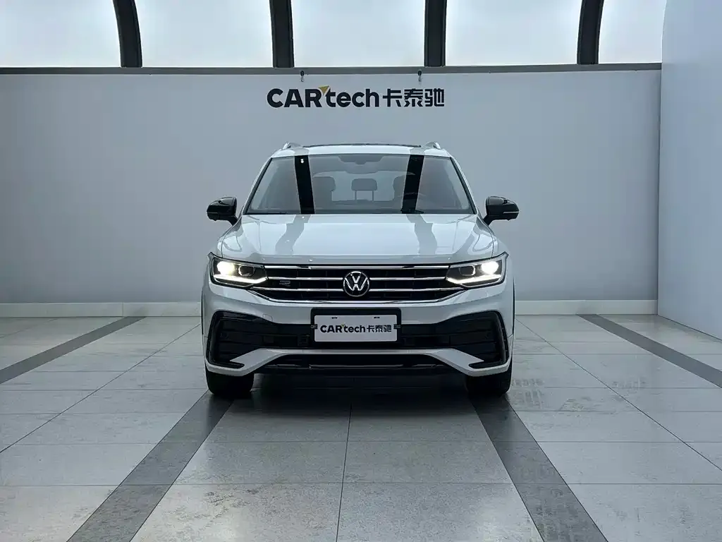 Volkswagen Tiguan L 2024 из CN, фото 5