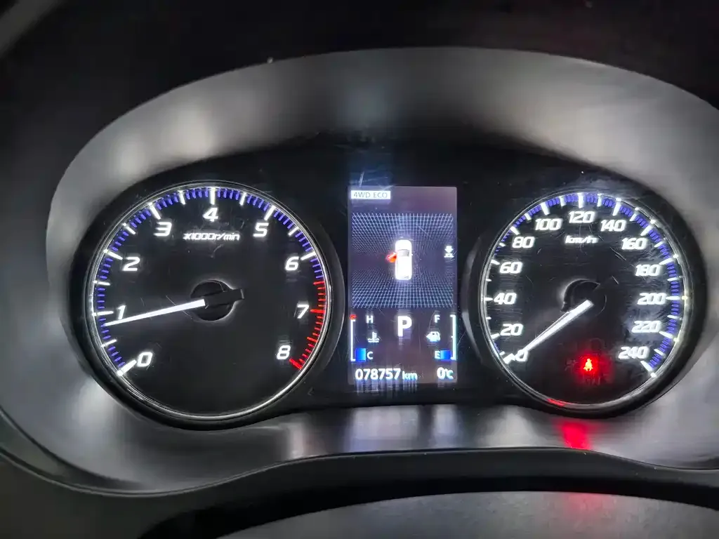 Mitsubishi Outlander 2021 из CN, фото 10