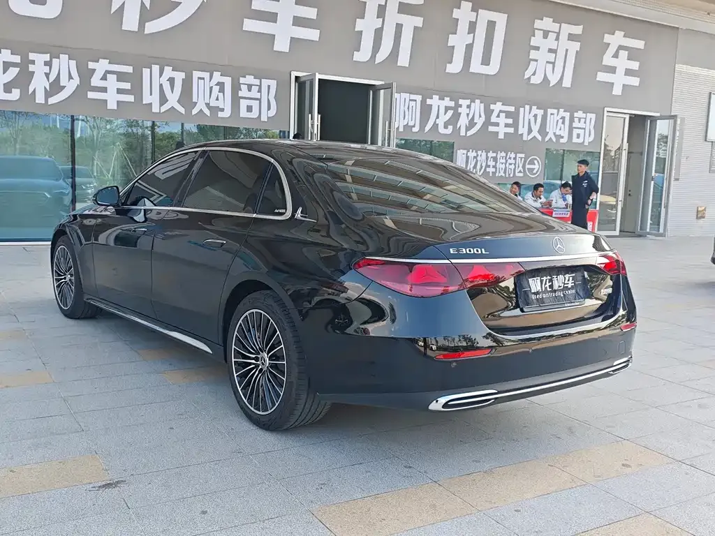 Mercedes-Benz E-Class 2024 из CN, фото 3