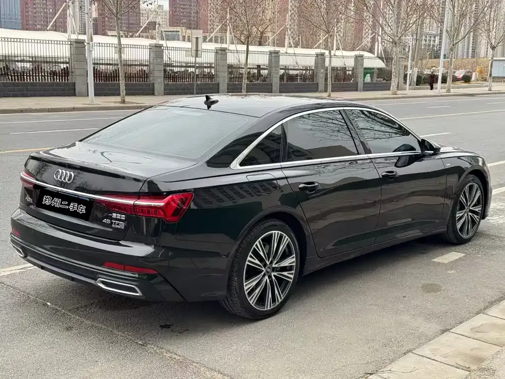 Audi A6L 2022 из CN, фото 6