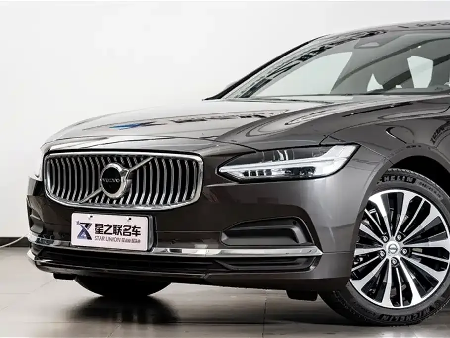 Volvo S90 2025 из CN, фото 10