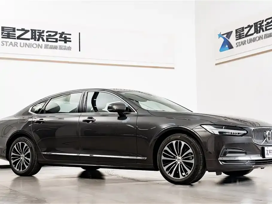 Volvo S90 2025 из CN, фото 5