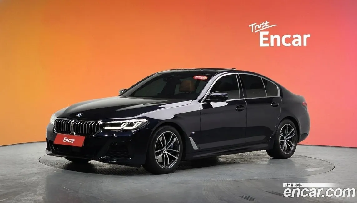 BMW 5-Series — фото 1