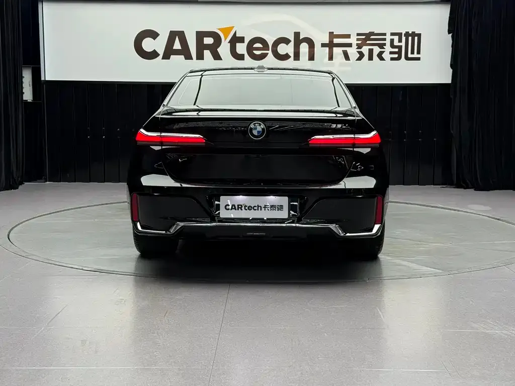BMW 7 Series 2024 из CN, фото 6