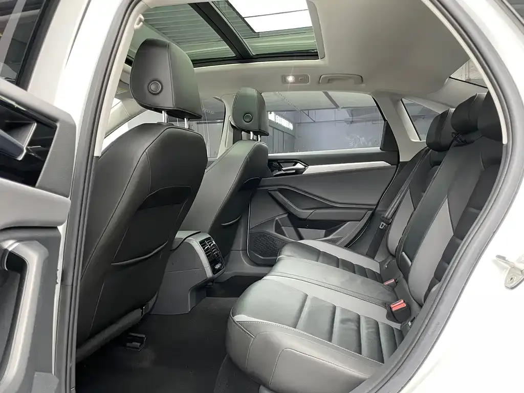 Volkswagen Sagitar 2022 из CN, фото 5