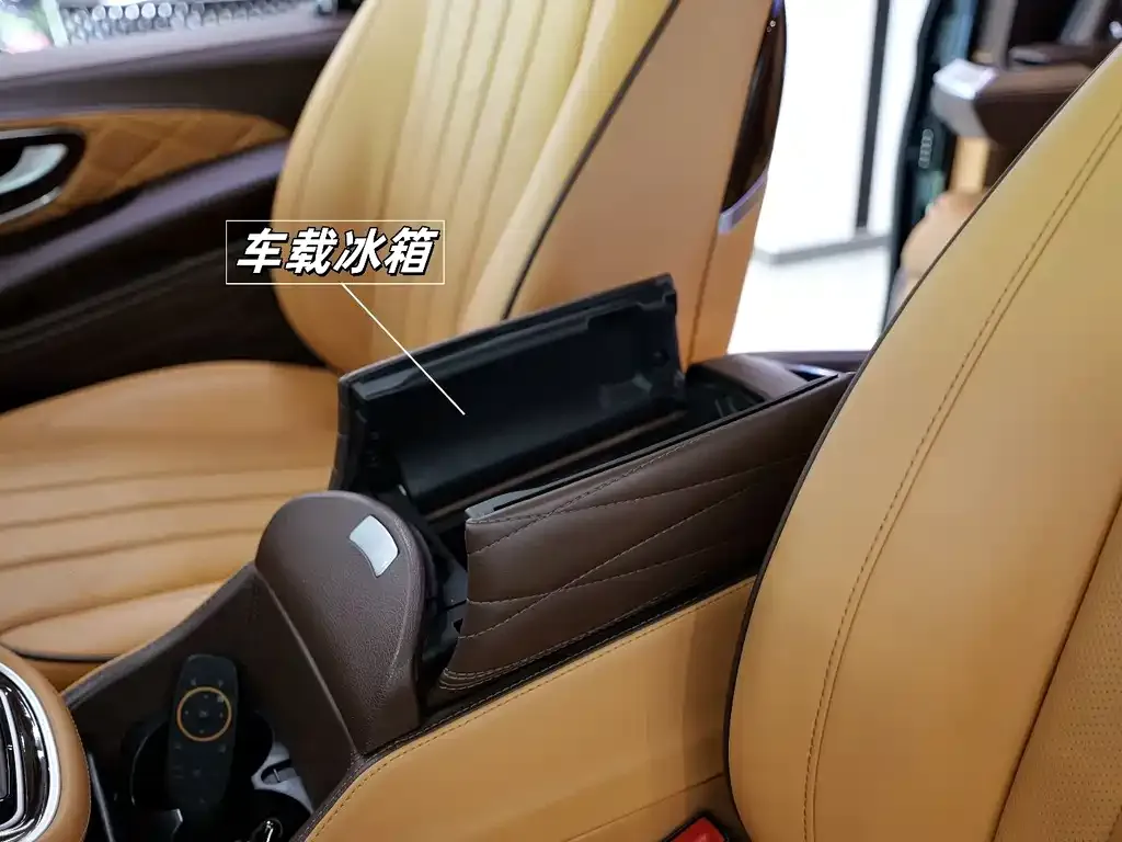 Mercedes-Benz Vito 2021 из CN, фото 2