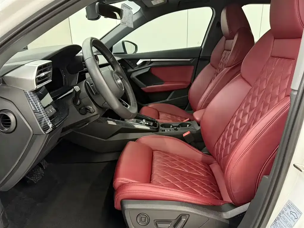 Audi A3 2022 из CN, фото 10