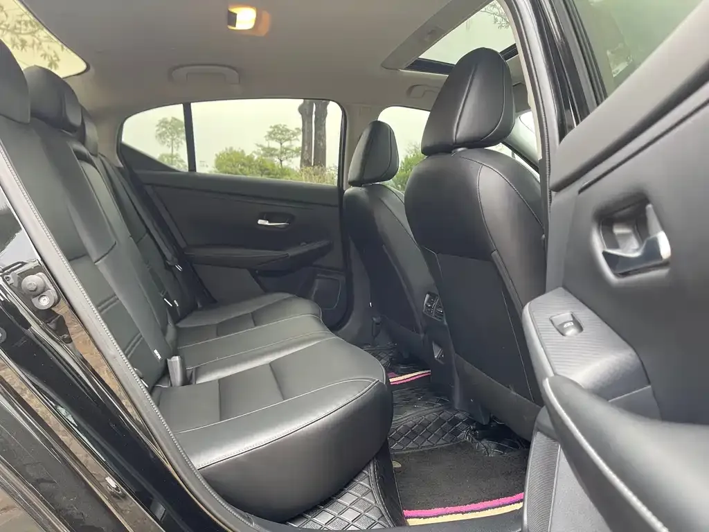 Nissan Sylphy 2024 из CN, фото 4