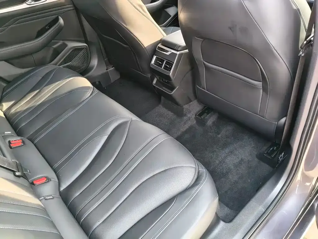 Geely Xingrui 2025 из CN, фото 3