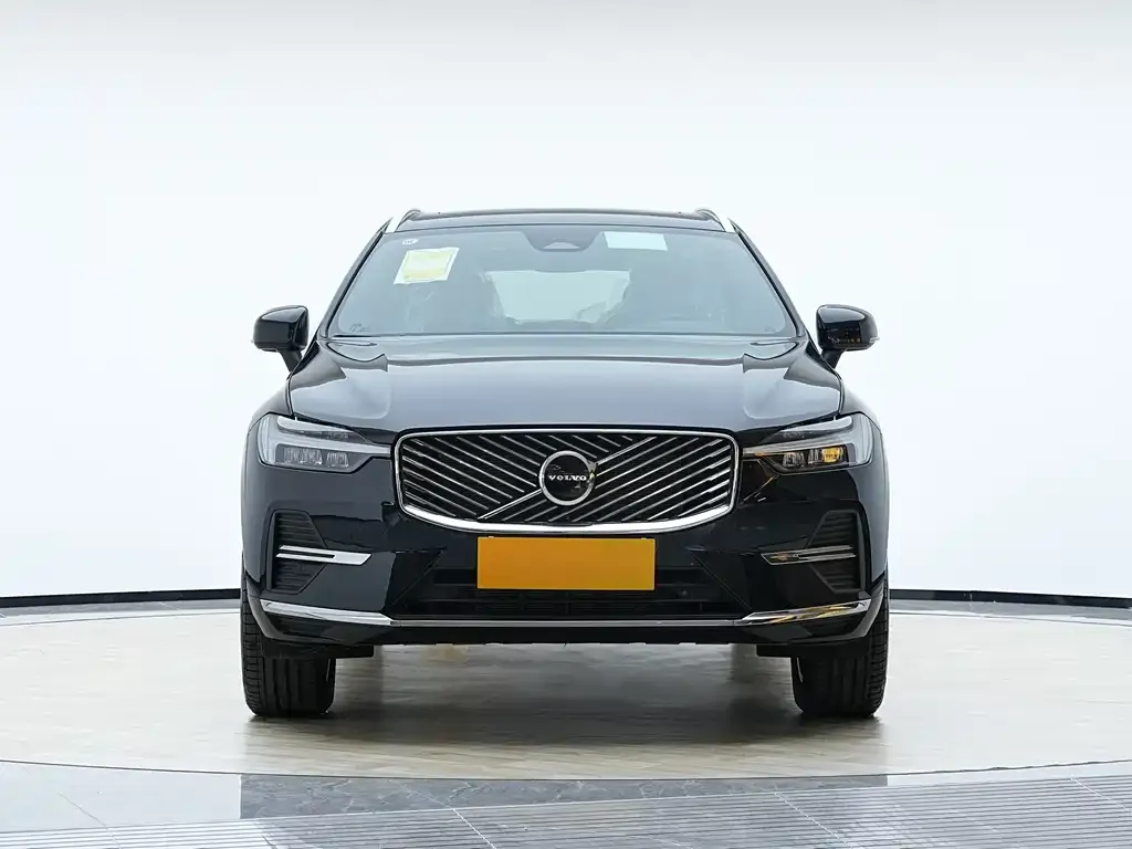 Volvo XC60 2025 из CN, фото 2