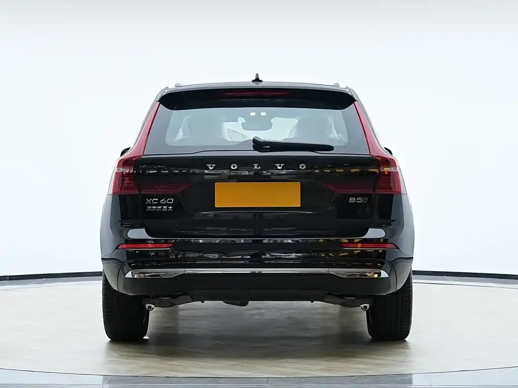 Volvo XC60 2025 из CN, фото 3