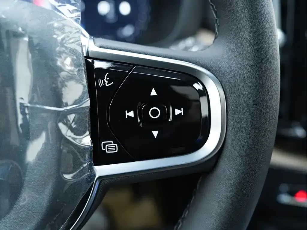 Volvo XC60 2025 из CN, фото 5