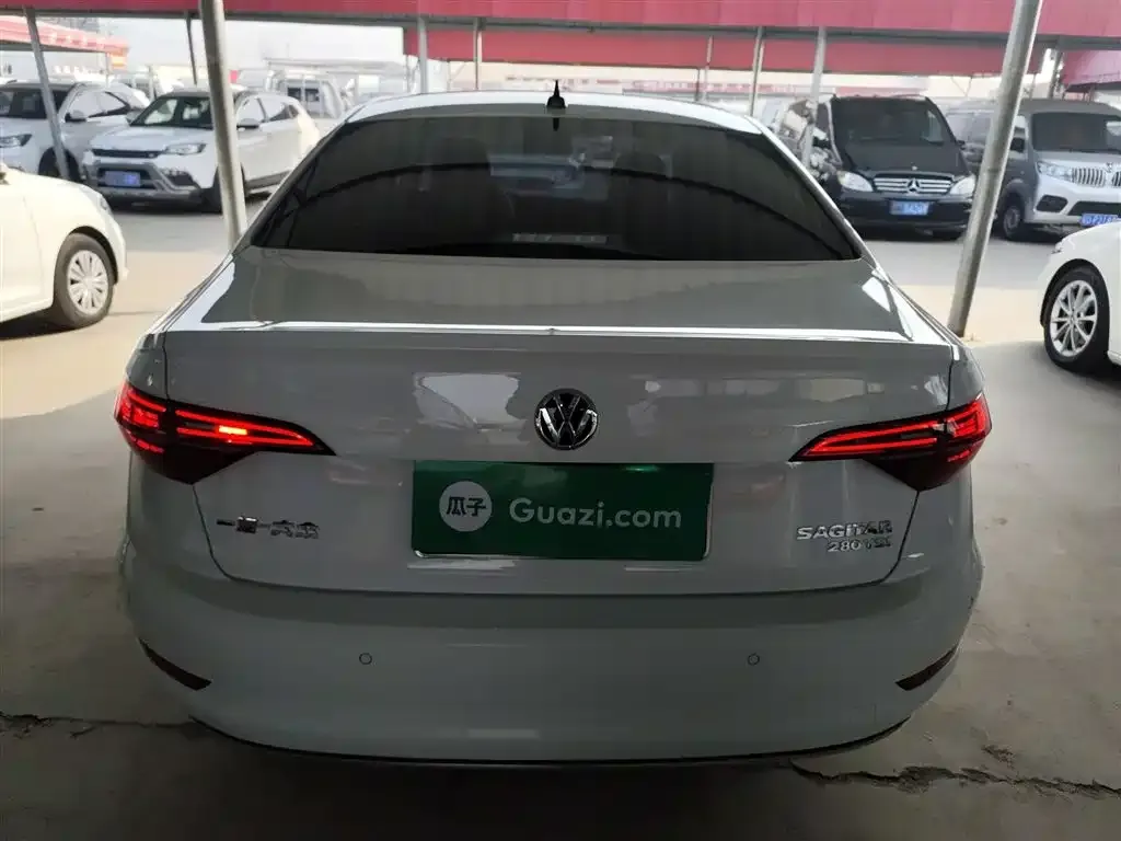 Volkswagen Sagitar 2022 из CN, фото 4