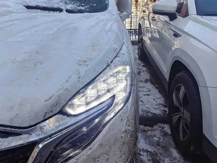 Buick GL8 2021 из CN, фото 4