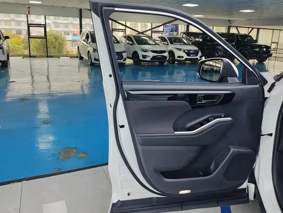 Toyota Highlander 2023 из CN, фото 10