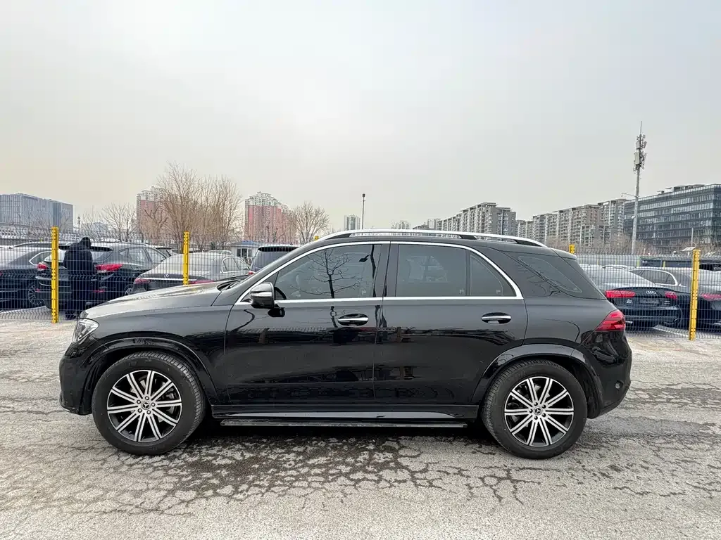 Mercedes-Benz GLE 2024 из CN, фото 3