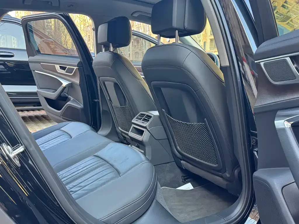 Audi A6 (Import) 2021 из CN, фото 3