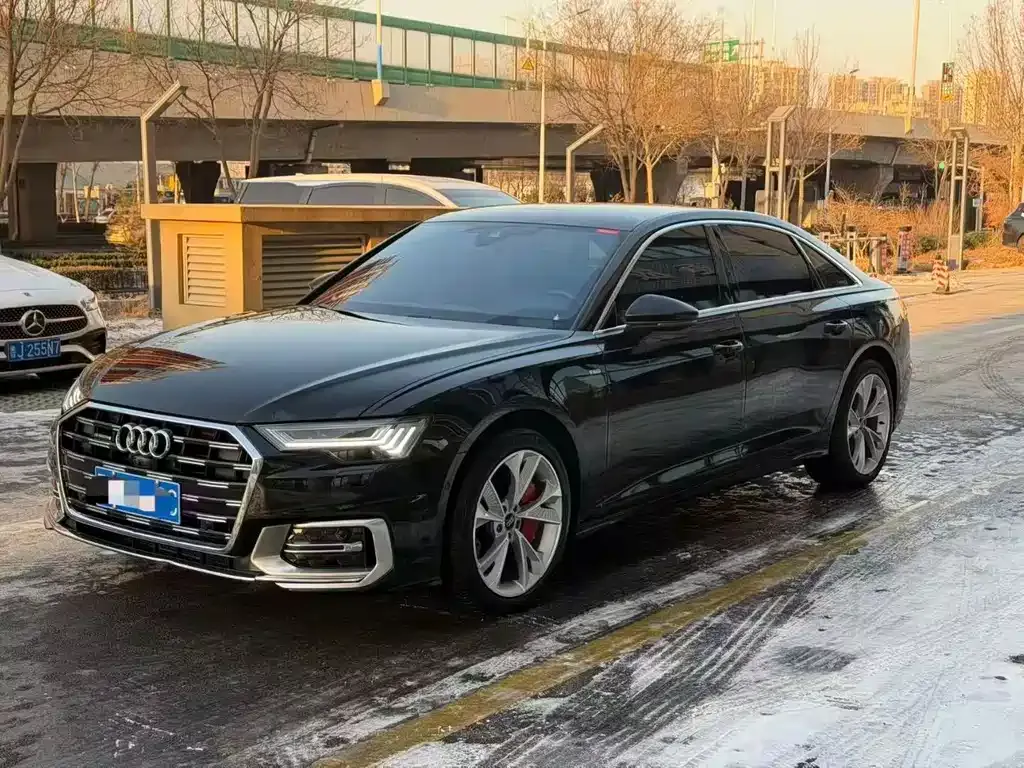 Audi A6L 2023 из CN, фото 1