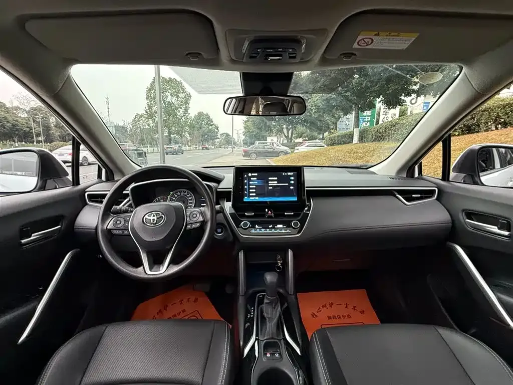 Toyota Frontlander 2022 из CN, фото 5