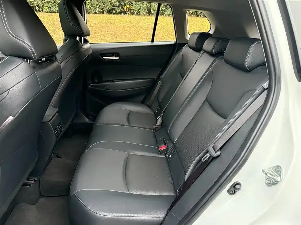 Toyota Frontlander 2022 из CN, фото 3
