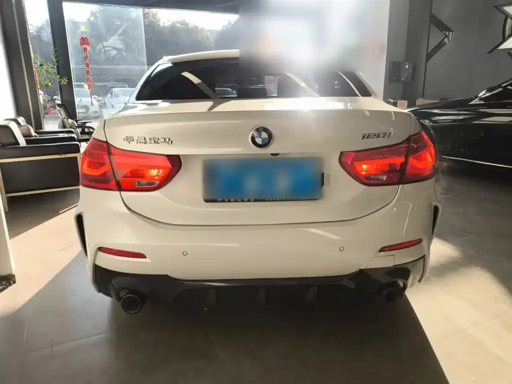 BMW 1 Series 2022 из CN, фото 10