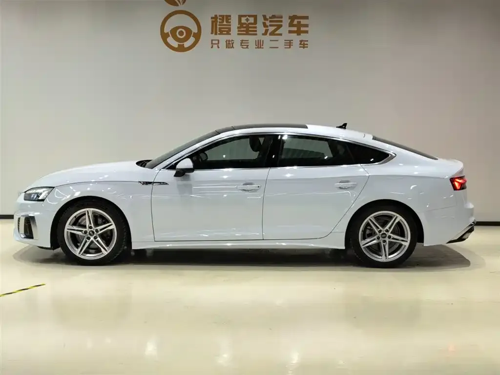 Audi A5 (Import) — фото 2