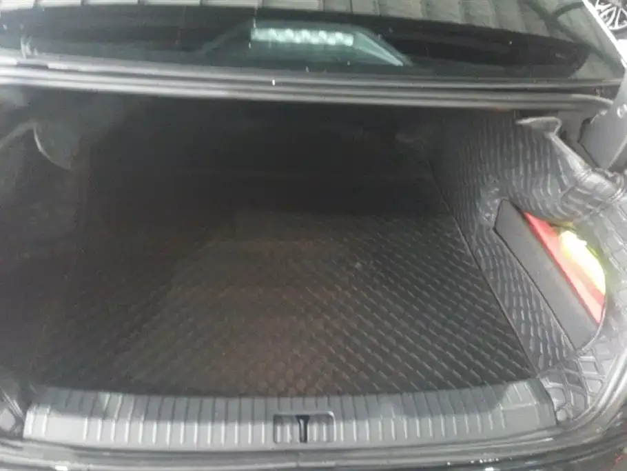 Volkswagen Passat 2023 из CN, фото 8