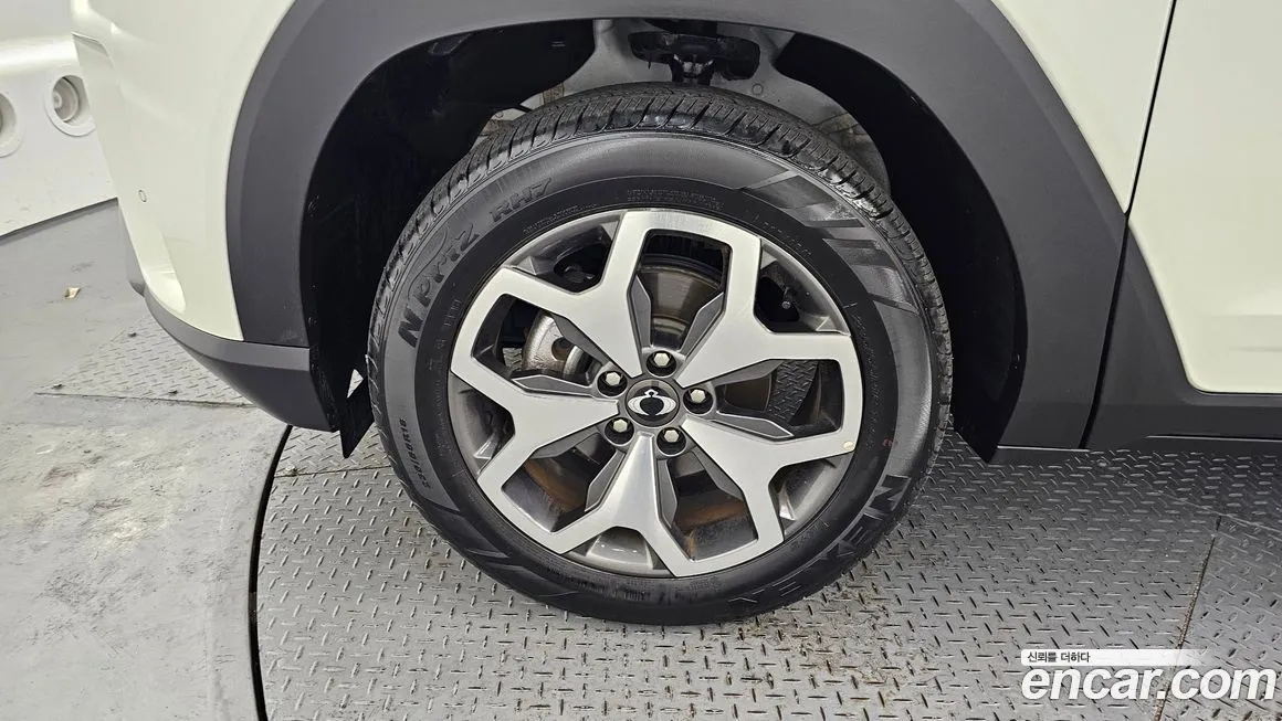 KG Mobility (Ssangyong) Torres 2024 из KR, фото 9