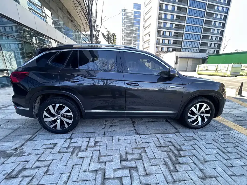 Volkswagen Tayron 2022 из CN, фото 10
