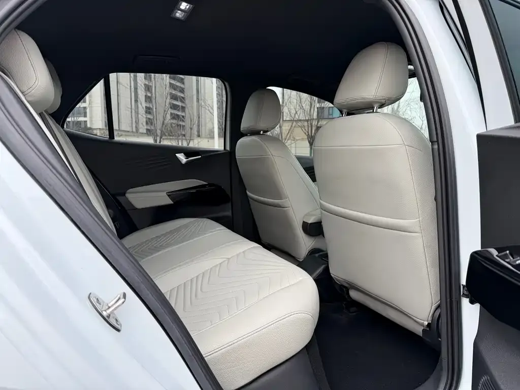 Volkswagen ID.3 2023 из CN, фото 8