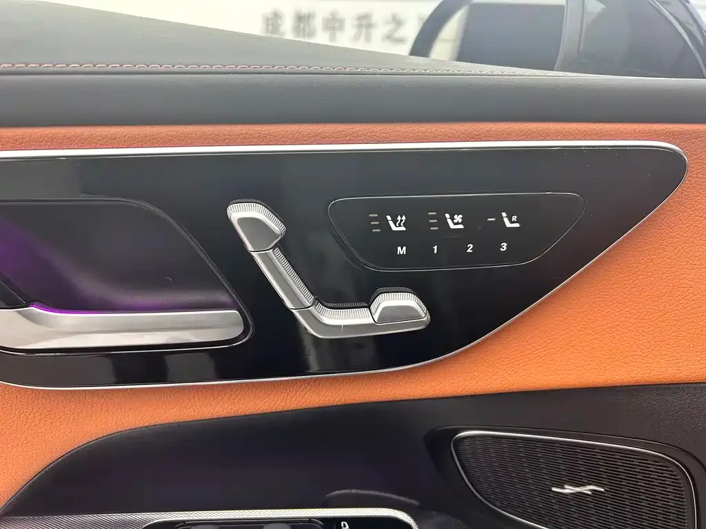 Mercedes-Benz GLC PHEV 2025 из CN, фото 7