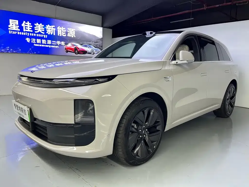Li Auto L6 2024 из CN, фото 1
