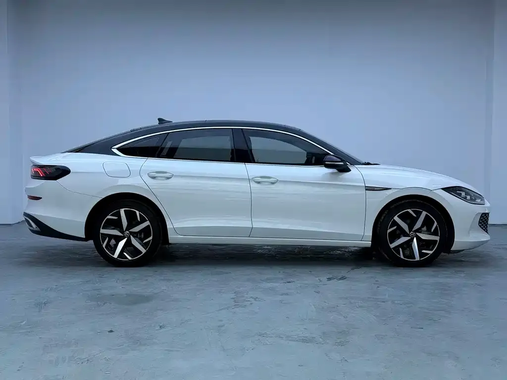 Volkswagen Lamando 2023 из CN, фото 9