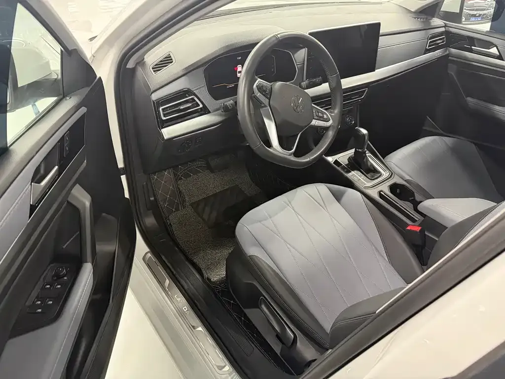 Volkswagen Lavida 2024 из CN, фото 5