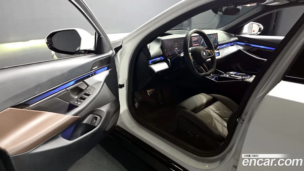 BMW i5 — фото 10