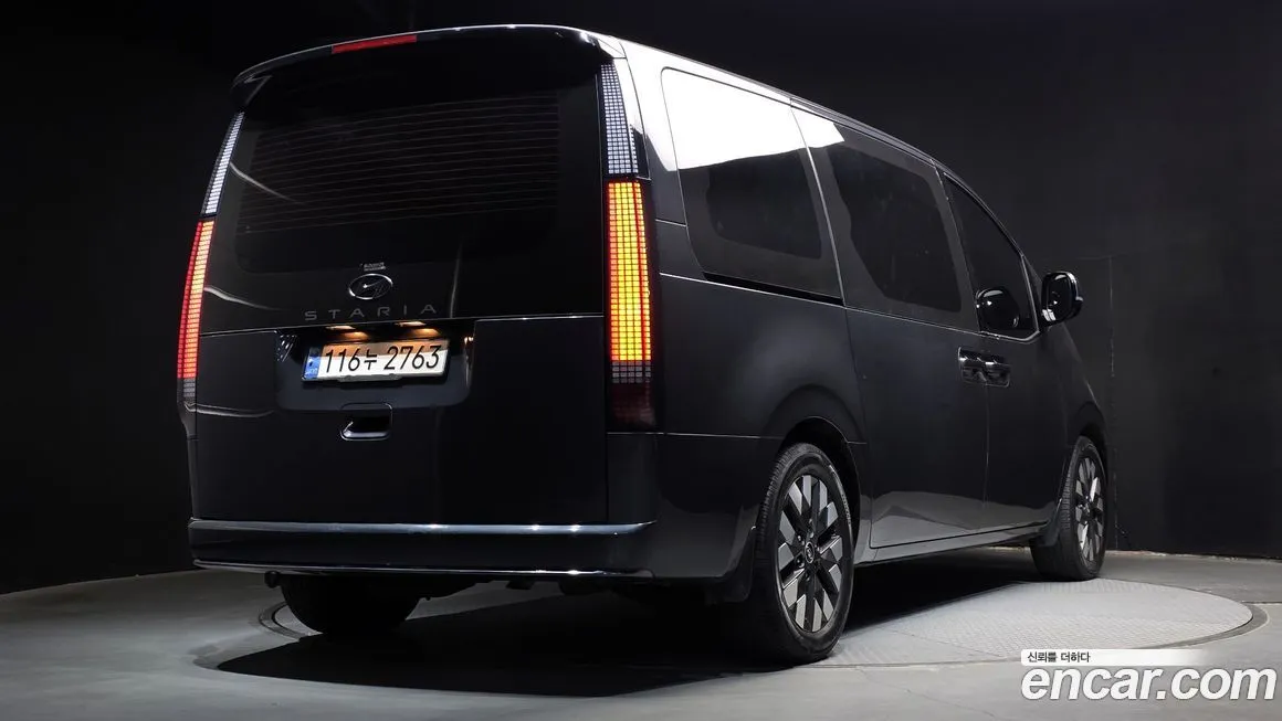 Hyundai Staria 2023 из KR, фото 4