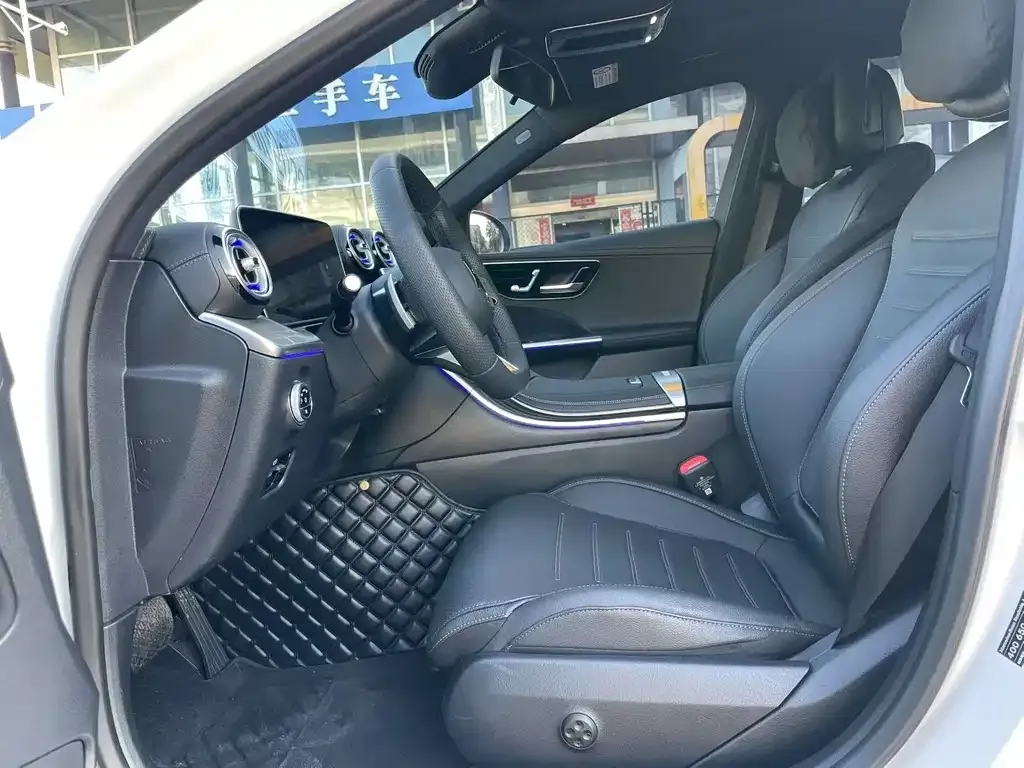 Mercedes-Benz C-Class 2024 из CN, фото 5